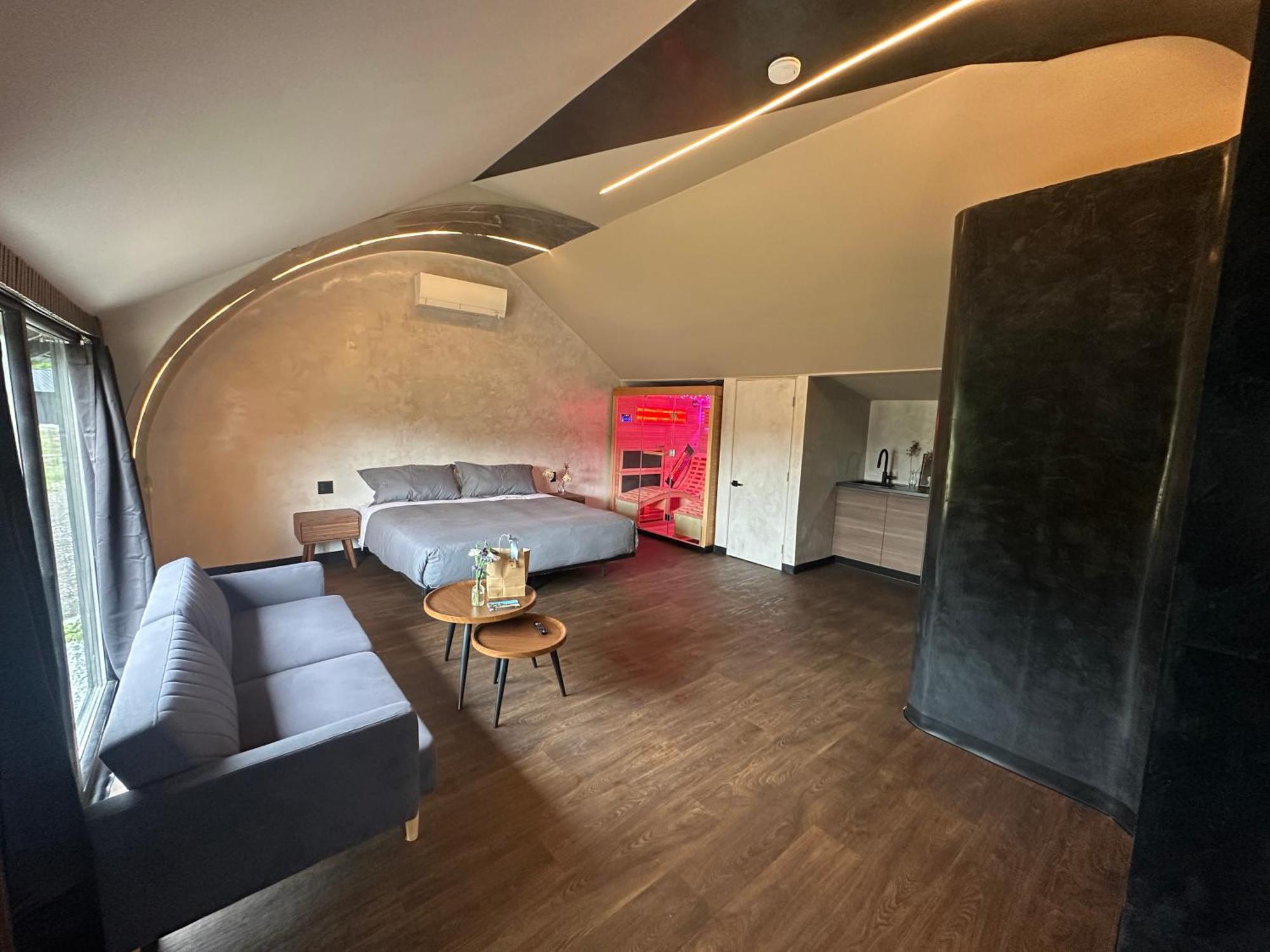 Emrose Luxury Cabins Brandon Bilik gambar